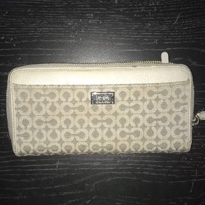 Coach wallet